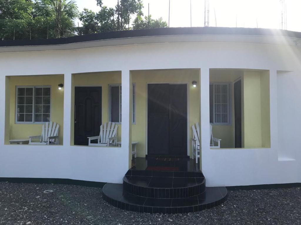 Centrally Located Room - 5 Port Antonio Exterior foto