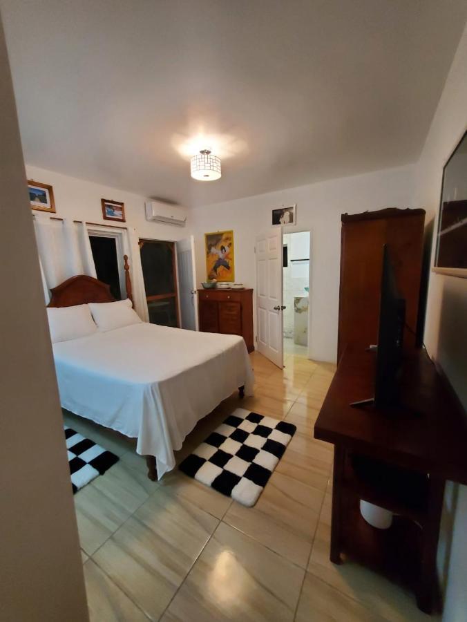 Centrally Located Room - 5 Port Antonio Exterior foto